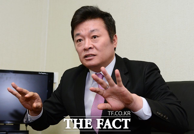 김철근 바른미래당 전 대변인은 "국민의당계 전현직 당직자들 대부분이 '손 대표 사퇴 의견'을 나타냈다"고 밝혔다. /더팩트 DB