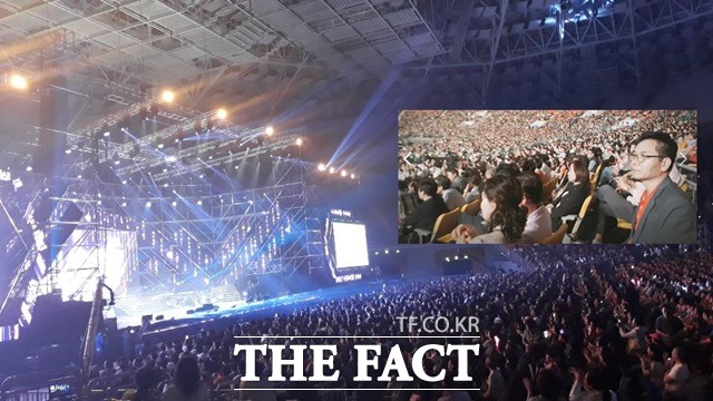 누구도 예상치 못한 엄청난 객석의 호응에 공연기획자는 물론 TV조선 프로그램 관계자들도 놀랐다. 사진은 지난 5월 5일 서울공연이 펼쳐진 서울올림픽체조경기장. /강일홍 기자