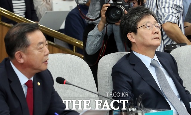 유승민 전 대표를 향해 '좁쌀 영감' 이라고 힐난했던 이찬열 의원은 "충정에서 한 말이었다"라고 해명했다. 그러면서 하태경 의원의 발언을 "인격살인성 막말"이라고 비난했다. /뉴시스