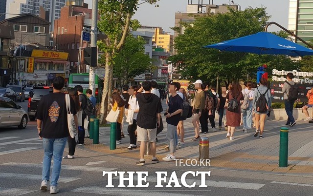 서울 동작을 지역엔 총신대학교, 중앙대학교, 숭실대학교 등 3개의 대학이 위치해 있어 20대 학생들이 많이 거주하고 있다. /이원석 기자