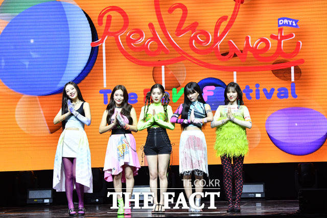 새 미니앨범으로 인사하는 레드벨벳