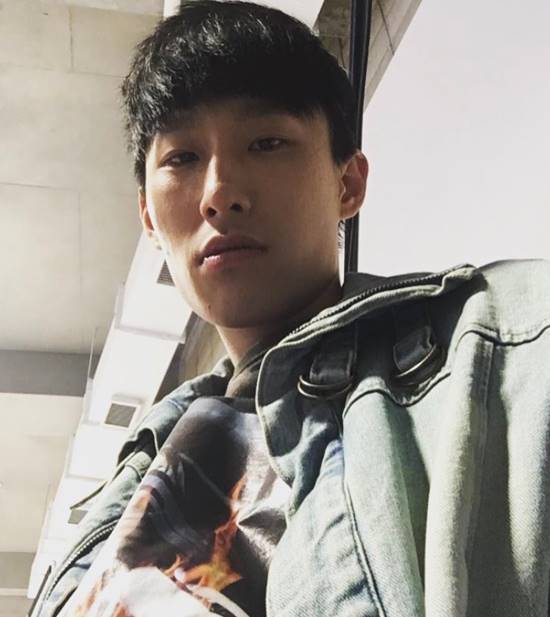 '여성 혐오' '여성 비하' 발언과 가사로 물의를 빚고 있는 래퍼 블랙넛. /블랙넛 인스타그램