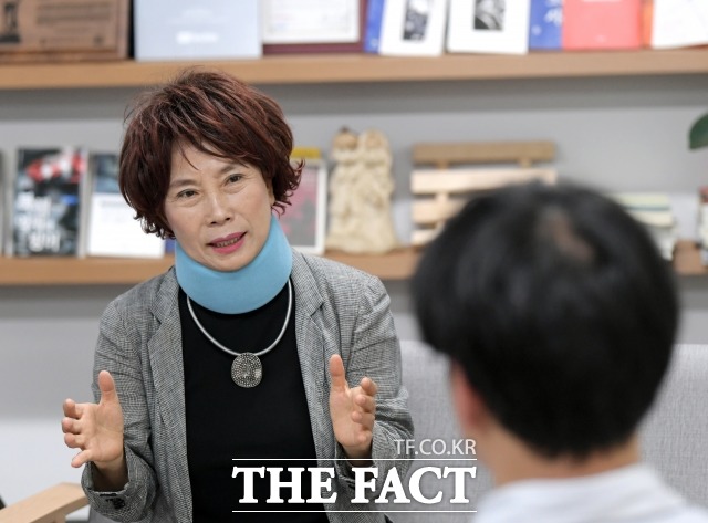 주 대표는 엄마부대 운영과 관련해 "돈이 거의 안든다"면서도 유튜브 채널 등을 통해 받는 후원은 "부족하다"고 토로했다. /이효균 기자