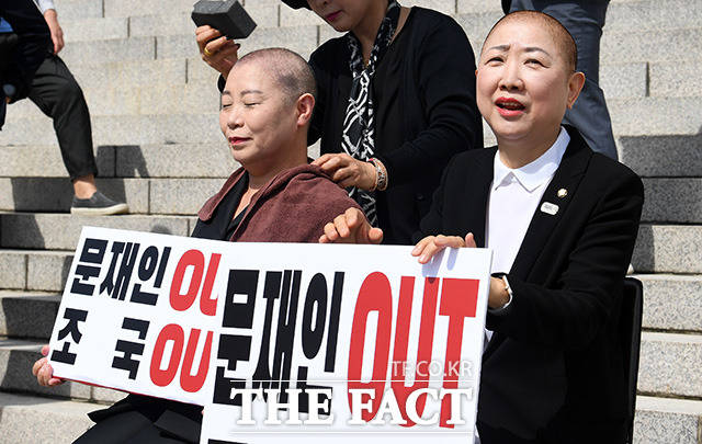 김숙향 자유한국당 동작갑 당협위원장과 함께라 외롭지 않네요
