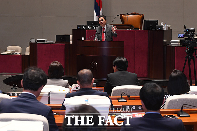 발언하는 곽상도 의원