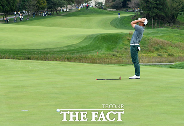 눈 앞에서 놓친 우승