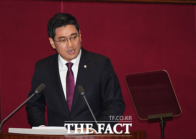 오 원내대표는 이날 공수처 설치를 반대하면서 "더불어민주당이 제출한 공수처 설치 법안은 절대로 통과돼선 안 된다"고 목소리를 높였다. /배정한 기자