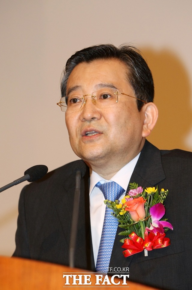 김학의 전 법무부 차관은 2013년 박근혜 정부 당시 신임 법무부 차관으로 임명됐으나 성 접대 의혹이 불거져 같은해 3월 21일 청와대에 사표를 제출하고 낙마했다. 사진은 2013년 무렵 김 전 차관의 모습. /뉴시스