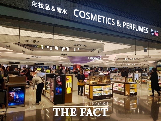 인천국제공항 면세점 입찰전에 면세업계 '빅4' 업체가 모두 참여했다. /더팩트 DB