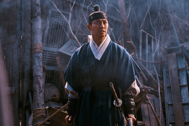 주지훈은 넷플릭스 '킹덤2' 공개 후 쏟아지는 호평에 안도의 한숨을 내쉬었다. /넷플릭스 제공