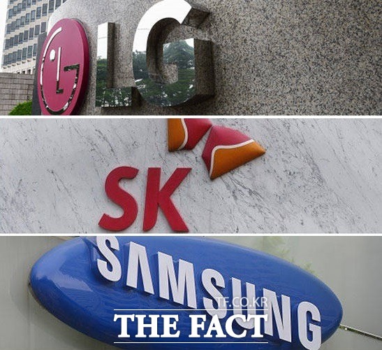 국내 배터리 3사(LG화학·SK이노베이션·삼성SDI)의 글로벌 전기차 배터리 시장 점유율이 지난달 처음으로 40%를 넘었으나 지난해 투자만큼 늘어난 부채로 우려의 시각이 나오고 있다. /더팩트 DB