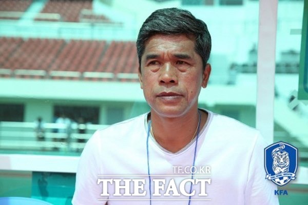 학교 축구부 운영비를 횡령하고 학부모를 성폭행한 혐의로 구속기소된 정종선 전 한국고등학교축구연맹 회장(사진)이 첫 공판에서 혐의를 전면 부인했다./더팩트 DB