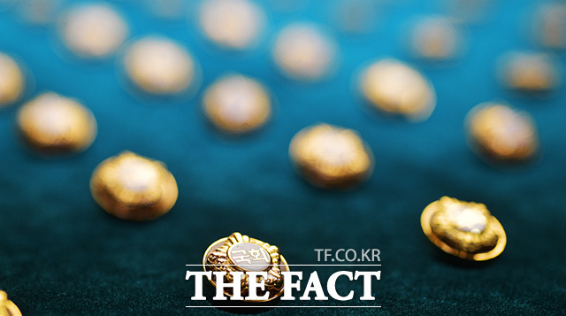 민주당과 통합당은 당비 납부 여부를 당헌당규에 공개해 뒀다. 국민의당, 열린민주당은 의원이 자율적으로 당비를 납부한다. /남용희 기자