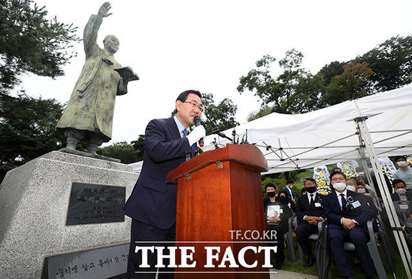 미래통합당 주호영 원내대표가 박지원 국가정보원장 후보자를 비판하며 "전문성이 있는지부터 따져봐야 한다"고 말했다. /이선화 기자