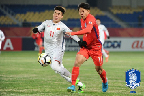 조영욱이 U-23 챔피언십 베트남전에서 문전 돌파하는 모습. 제공 | 대한축구협회