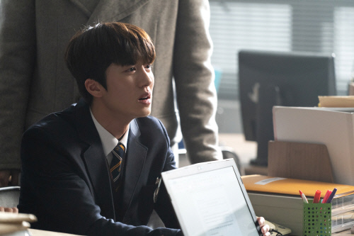 배우 겸 그룹 SF9 찬희. 사진 | FNC엔터테인먼트 제공