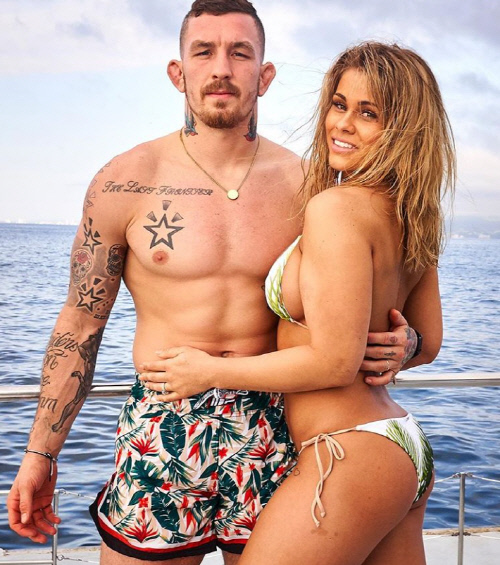 남편인 오스틴 밴더포드와 페이지 반젠트