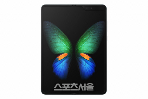 출시 예정인 갤럭시 폴드. 제공 I 삼성전자