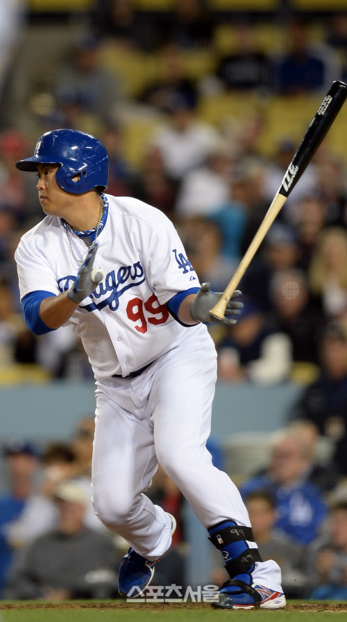 메이저리그 첫 홈런을 터뜨린 류현진. 로스앤젤레스 (미 캘리포니아주) | 최승섭기자 thunder@sportsseoul.com