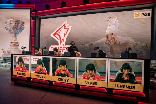 그리핀 단체. 제공 | 라이엇게임즈