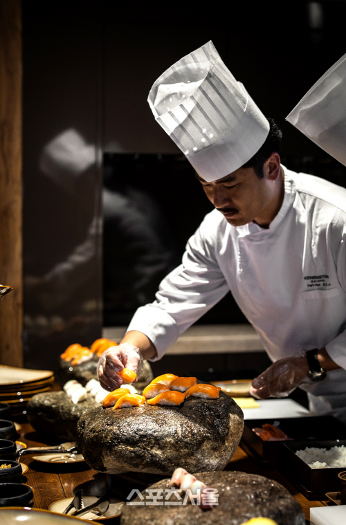 켄싱턴 리조트 설악밸리는 특급호텔 셰프가 상주하며 맛있는 다이닝을 제공한다.