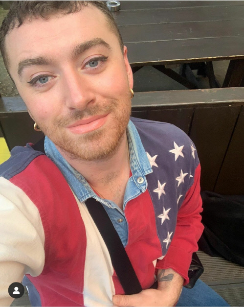 가수 샘 스미스가 지난 6일 자신의 인스타그램에 게재한 사진. 출처|샘 스미스 개인 SNS 캡쳐