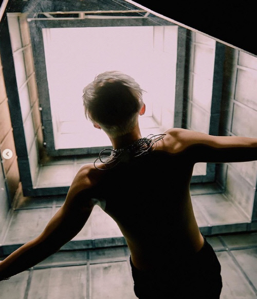 가수 루카스. 출처|루카스SNS