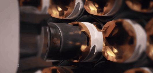 미국 항공우주국(NASA)의 ‘화성 샘플 공수 프로젝트(MSR)’에 따라 화성에서 채취된 암석과 먼지, 공기를 담은 로켓이 지구로 옮겨지는 컴퓨터 그래픽 영상. NASA 제공