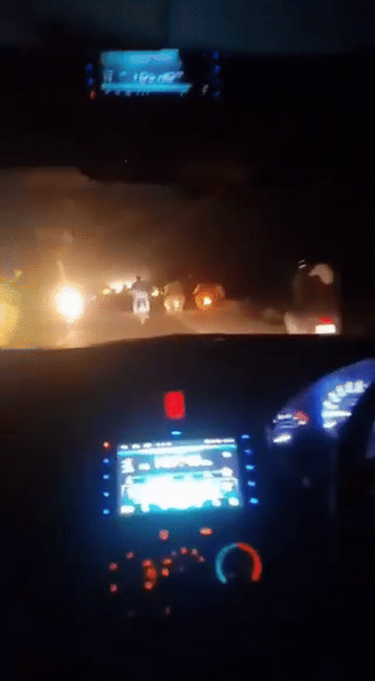 7일(현지시간) AP, 로이터 통신 등에 따르면 인도 정부는 이날 새벽 자국군이 파키스탄 본토와 파키스탄령 카슈미르 9곳을 공격하는 ‘신두르 작전’을 개시했다고 성명을 통해 밝혔다. 사진은 인도의 파키스탄 폭격 순간. 2025.5.7 엑스