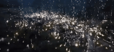 2022년 9월 우크라이나 동부 지역에 ‘악마의 무기’로 불리는 소이탄이 쏟아지는 모습