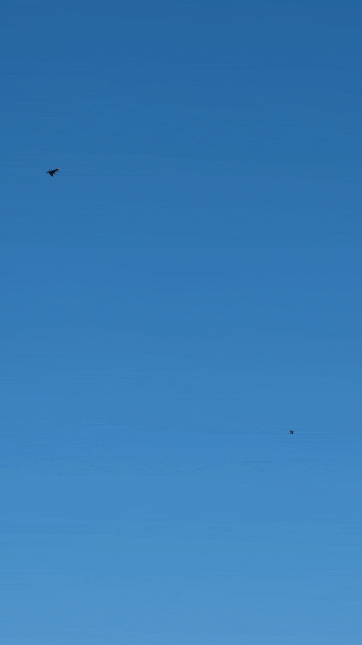 12월 8일 충남 인근에서 진행된 실사격 시험에서 요격드론 ‘카이든’이 표적을 추적해 명중시키는 장면. 니어스랩 제공