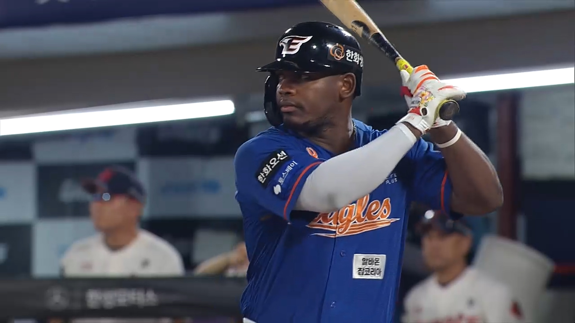 한화, 페라자 2시즌만에 복귀…새 외인 투수 영입