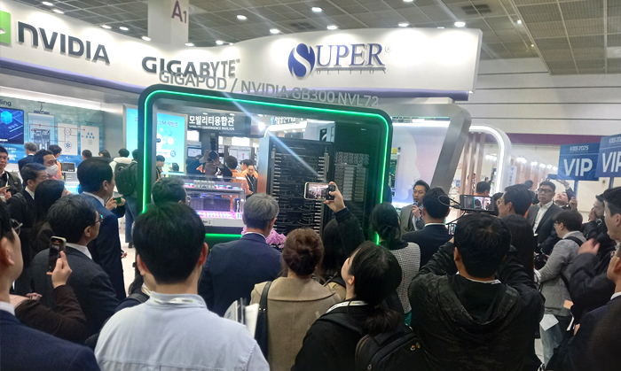 슈퍼솔루션, KES 2025성황리 성료…차세대 AI 서버 솔루션으로 관람객 주목
