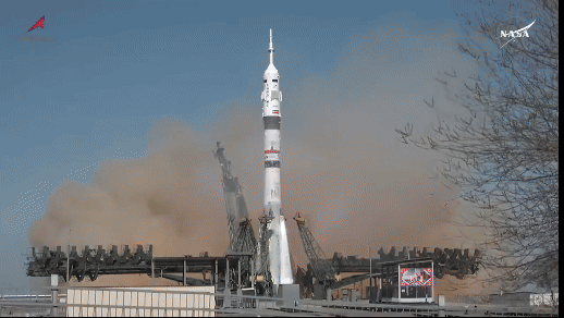 8일 오후 2시 47분 카자흐스탄의 바이코누르 우주 기지에서 소유즈 우주선이 발사돼 ISS에 도킹하고 있다. [사진=NASA]