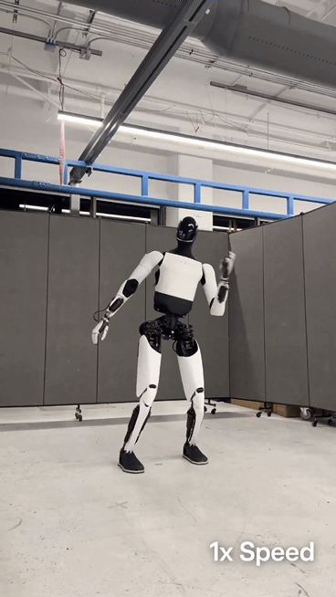 밀란 코박 테슬라 엔지니어가 지난해 소셜네트워크서비스(SNS) 엑스에 공유한 춤추는 휴머노이드 로봇 '옵티머스' 영상. 현대차그룹은 최근 코박을 자문역으로 영입하고 보스턴나이내믹스 사외이사로 선임할 예정이다. [사진=밀란 코박 전 테슬라 엔지니어 엑스(X) 계정 캡처]