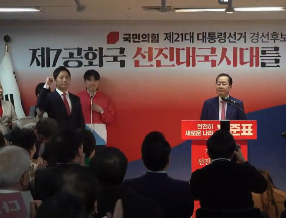 이성배 아나, MBC 퇴사하고 홍준표 대선캠프 行⋯대변인 임명