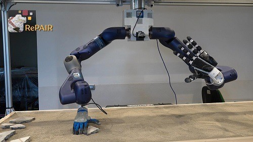 2000년 잠든 폼페이 벽화, AI 로봇이 되살린다