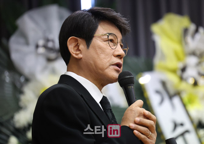 이데일리