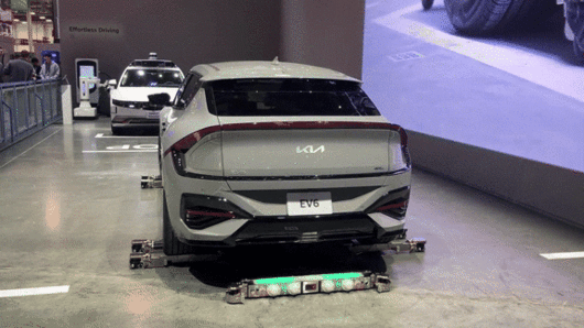 현대위아 주차로봇 (영상=정병묵 기자)