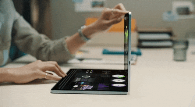 삼성디스플레이가 지난해 공개한 폴더블 노트북 컨셉. [삼성디스플레이 유튜브]