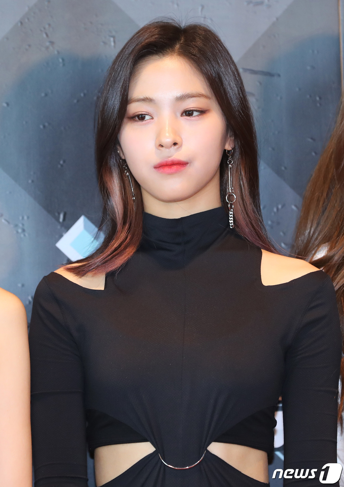 'Cô nàng đẹp trai' nhất KPOP chẳng phải chính là Ryu Jin (ITZY) hay sao?