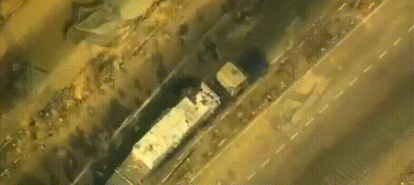 미군 중부사령부(CENTCOM)은 1일(현지시간) 소셜미디어 엑스(X)를 통해 "가자지구 북부 칸유니스의 주민들에게 필요한 지원을 전달하기 위해 이동 중이던 구호 트럭이 하마스로 의심되는 요원들에게 약탈됐다"며 관련 영상을 공개했다. (CENTCOM 소셜미디어 엑스)