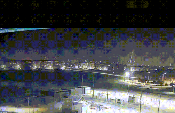 러시아 방공 미사일이 심각한 오작동을 일으켜 남부의 크라스노다르 인근 주거 단지에 떨어졌다고 데일리 익스프레스가 보도했다. (소셜미디어 엑스 @AMK_Mapping_)