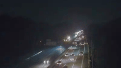 서해안고속도로 화물차 사고 장면