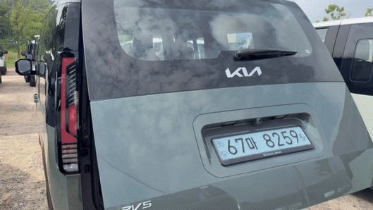 기아 PV5 패신저 모델 트렁크./영상=백유진 기자 byj@