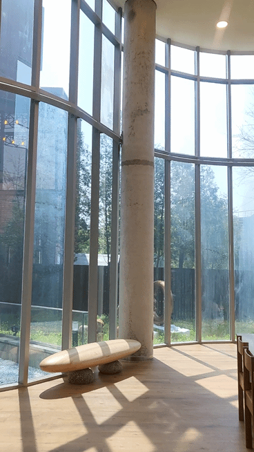 갤러리박영의 층고 높은 공간. 이곳에서 넷플릭스 '더 글로리'를 촬영했다. *재판매 및 DB 금지