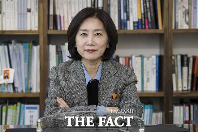 더팩트