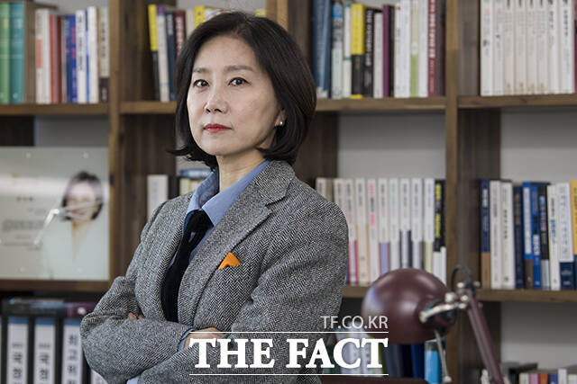 더팩트