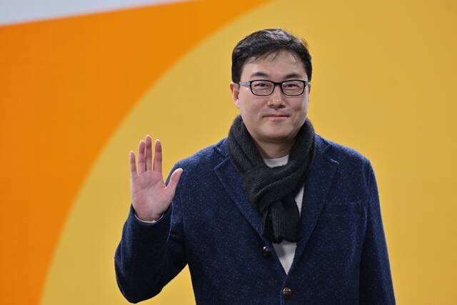 더팩트