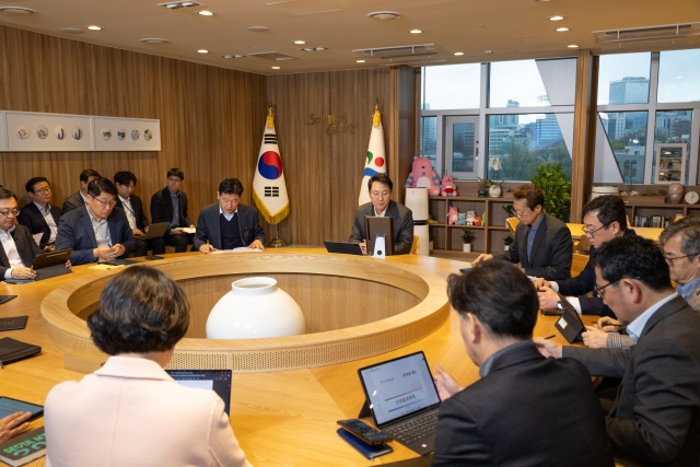 더팩트